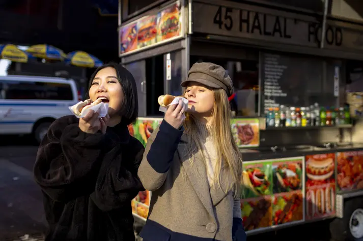 Street Food di Surabaya Barat
